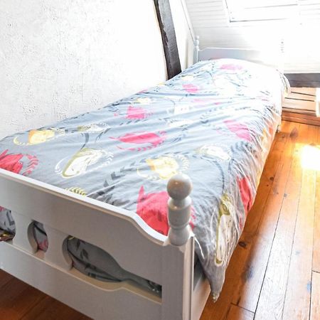 2 Bedroom Lovely Home In Marques Extérieur photo